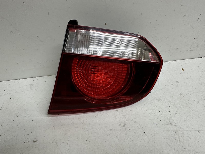 2010-2014 VW Golf GTI Lid Mtd Right Passenger Tail Light Lamp Taillight Taillamp