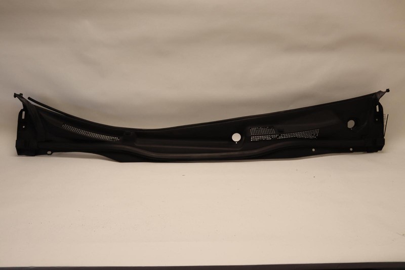 2002-2006 INFINITI Q45 FRONT WINDSHIELD WIPER COWL COVER GRILL VENT PANEL OEM