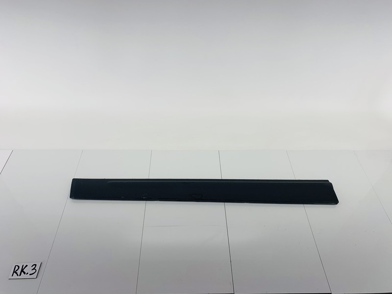 11-15 KIA SORENTO FRONT LEFT SIDE EXTERIOR DOOR SHELL PANEL MOLDING COVER OEM
