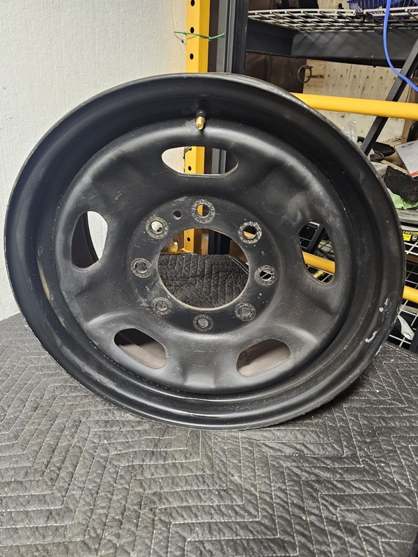 OEM Wheel For 2010-2025 Ford F-350 SRW 17 InchSteel Rim