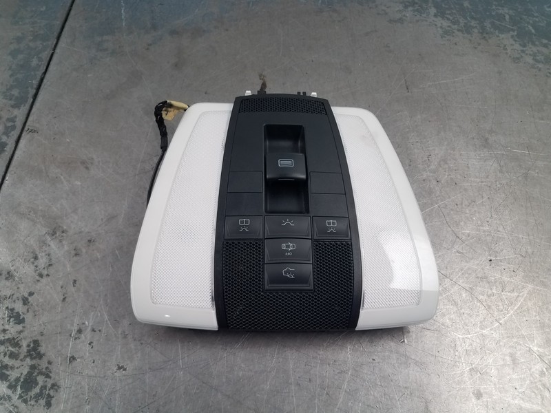 2008 Mercedes Benz AMG C 63 Overhead Console / Dome Lights #9566 K2