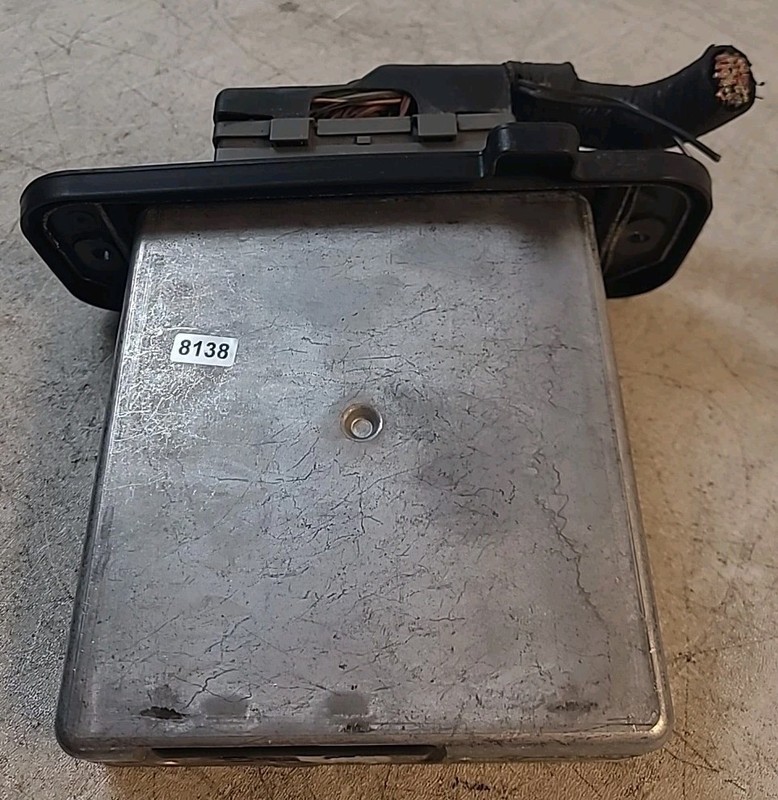 2001-2002 Ford Escape 3.0L V6 Engine Control Unit ECU 1L8U-12A650-AC XHJ2 OEM