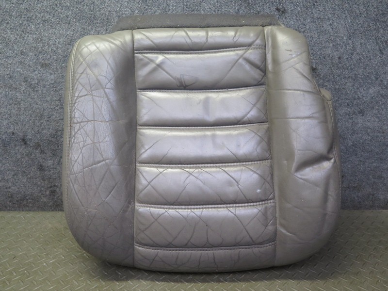 2003-2007 HUMMER H2 FRONT RIGHT PASS SIDE SEAT LOWER CUSHION LEATHER W/ SWITCH