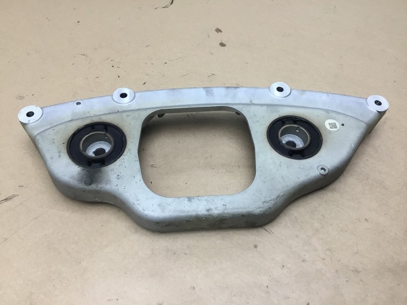 Mercedes GT 63 S AMG X290 2019 Rear Differential Bracket Mount Support 18-21 :A