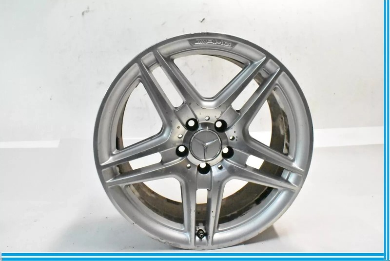 08-15 Mercedes W204 C250 C350 C63 Rear Wheel Rim Chrome 2044014202 OEM