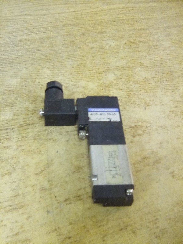 Koganei A110-4E1-39-83 Solenoid Valve