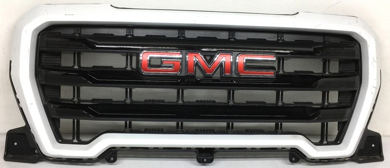 OEM GMC Sierra 1500 Elevation Grille Paint to Match 84508254 Scratches