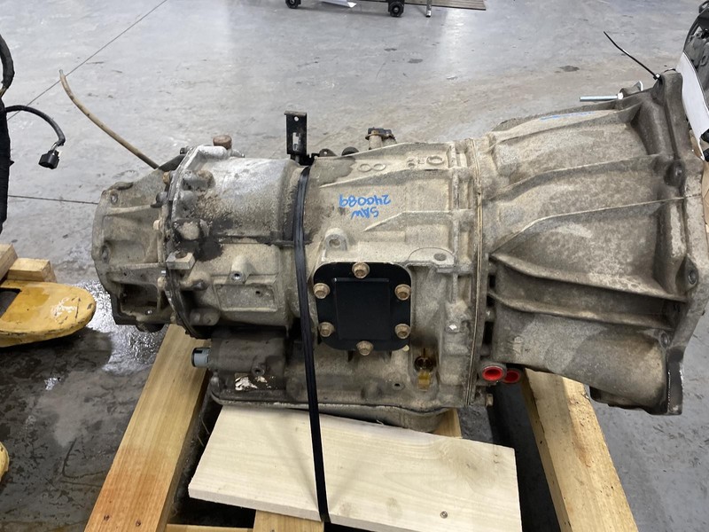 13 CHEVROLET SILVERADO 2500 Auto Transmission 6.6L 4x4 128k miles 6 Month Wnty!