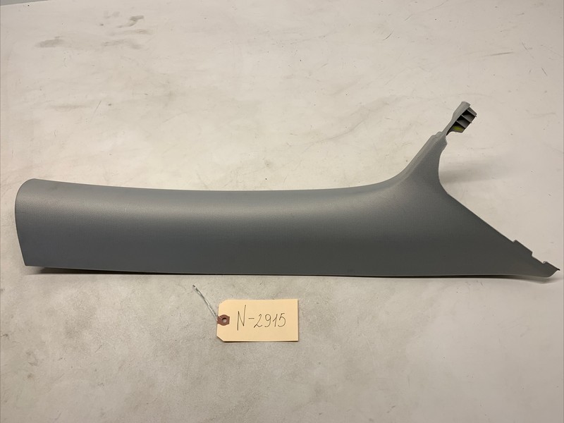 20-22 TESLA MODEL Y WINDSHIELD RIGHT SIDE A PILLAR TRIM COVER PANEL OEM 2915 U22