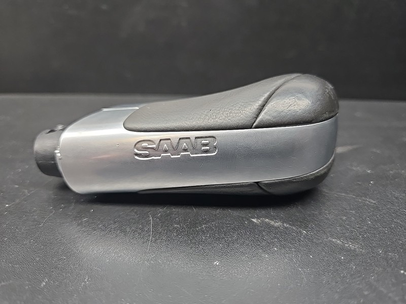 10-12 SAAB 9-5 A/T AUTOMATIC TRANSMISSION GEAR SHIFTER SHIFT KNOB BLACK