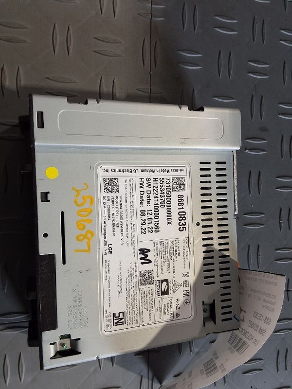 2023-2024 Chevy MALIBU Radio Receiver ID 86810835