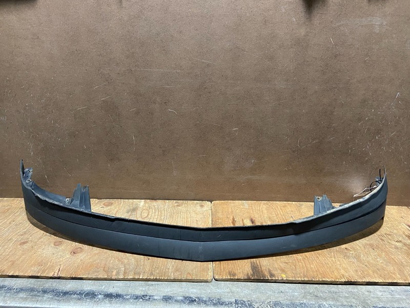 2013 to 2017 Chevrolet Traverse OEM Front Bumper Lower Valance 20983796 Z5803 PS