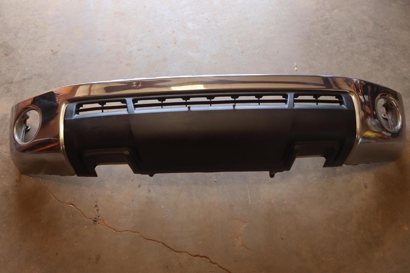 2010-2013 TOYOTA TUNDRA FRONT BUMPER COVER STEEL FACTORY OEM