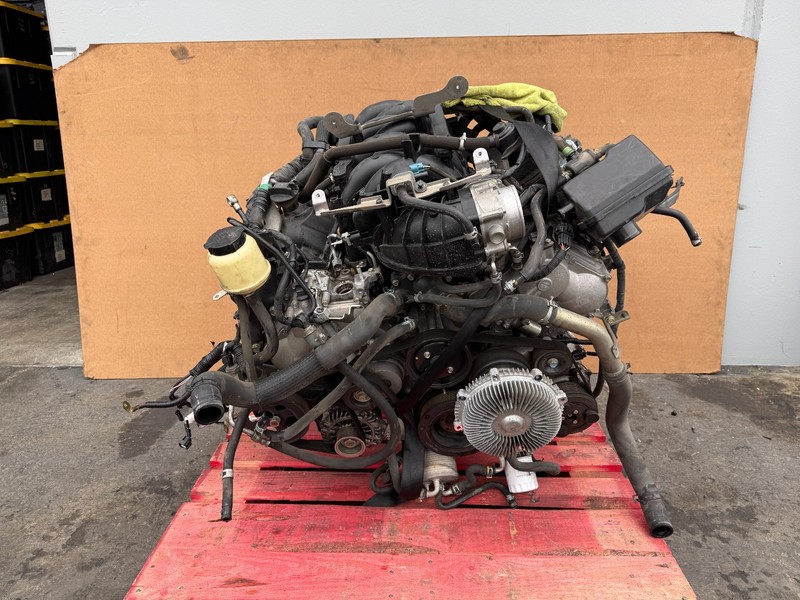 INFINITI QX80 2015-2019 OEM ENGINE MOTOR WITH ACCESSORIES 5.6L V8 ASSEMBLY