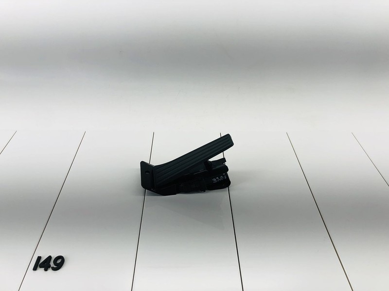 13-18 BMW 320I F30 2.0L L4 N20 GASOLINE ENGINE MOTOR ACCELERATOR GAS PEDAL OEM
