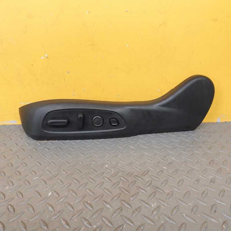 2018-2024 BUICK ENCLAVE FRONT LEFT SEAT SWITCH TRIM COVER PANEL OEM 13511934