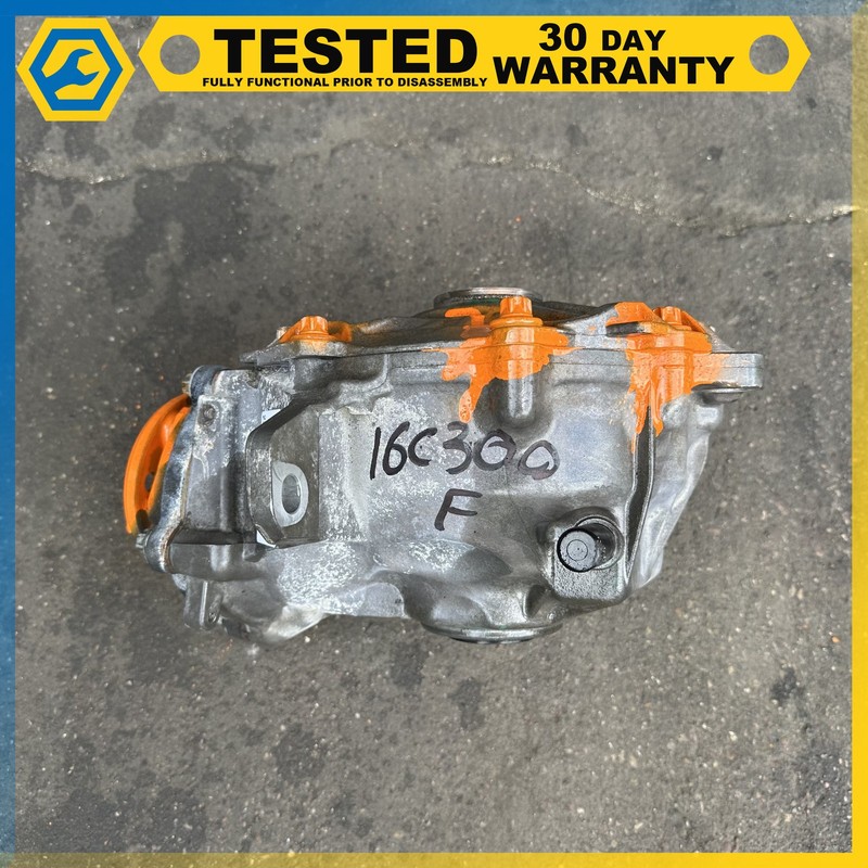 15-17 Mercedes C300 W205 4matic FRONT DIFFERENTIAL AXLE CARRIER OEM