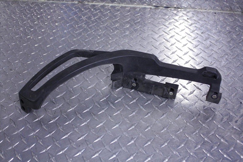 02 BMW R 1150 RT REAR LEFT LUGGAGE RACK MOUNT BRACKET R1150