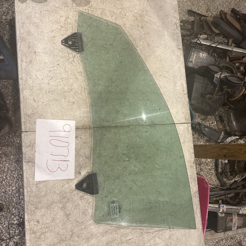 2004-2007 Audi A4 Sedan Front Left Driver Side Door Glass Window OEM