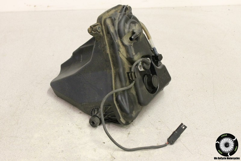 2007 BMW K1200GT ABS ENGINE MOTOR OIL TANK RESERVOIR BOTTLE K 1200 GT 07 08