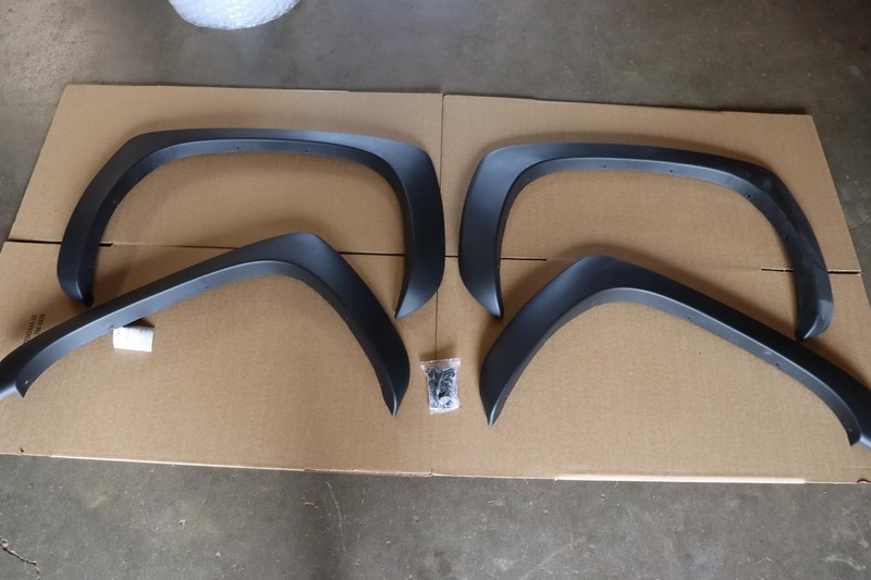 99-07 CHEVY SILVERADO 1500 FRONT REAR FENDER FLARE ARCH MOLDING SET AFTERMARKET