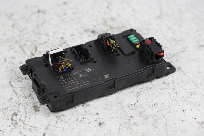 BMW F22 F30 F31 F32 F33 2 3 4'es REM V3 REAR ELECTRONIC BODY CONTROL ECU 9293309