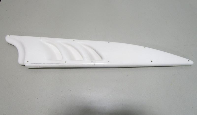 2001 Aquatron 2100 Bow Rider 21' Boat White Plastic Port Left Blower Vent Cover