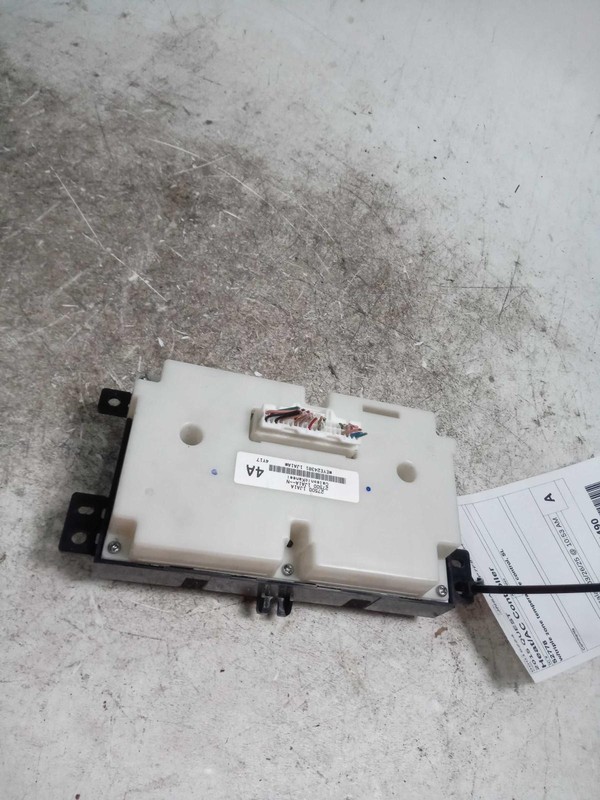 Used A/C Selector Switch fits: 2015 Nissan Quest w/triple zone temperature contr