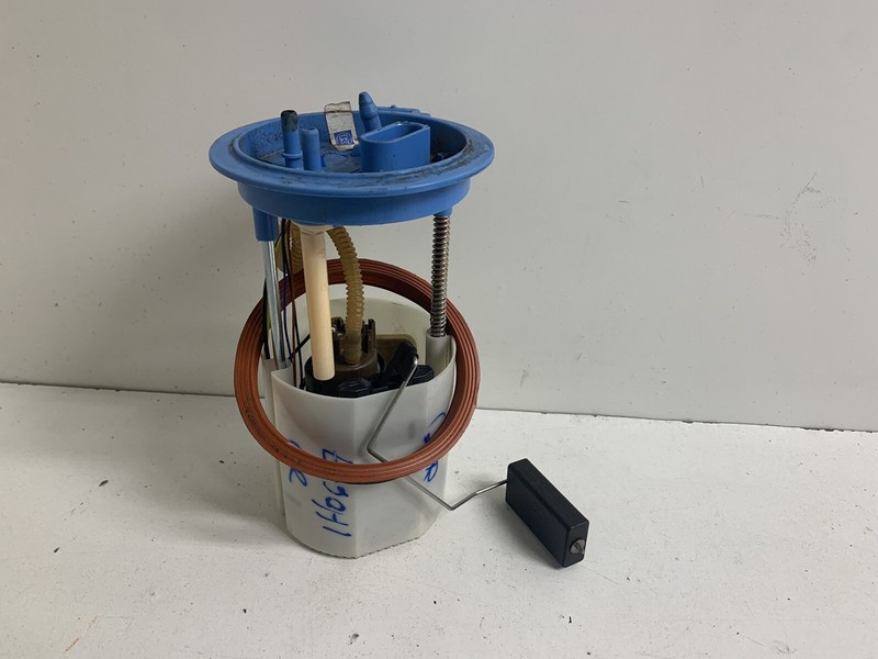 2008-2014 VW Golf GTI 2.0L Fuel Pump w Sending Unit & Bracket Float Level Oem