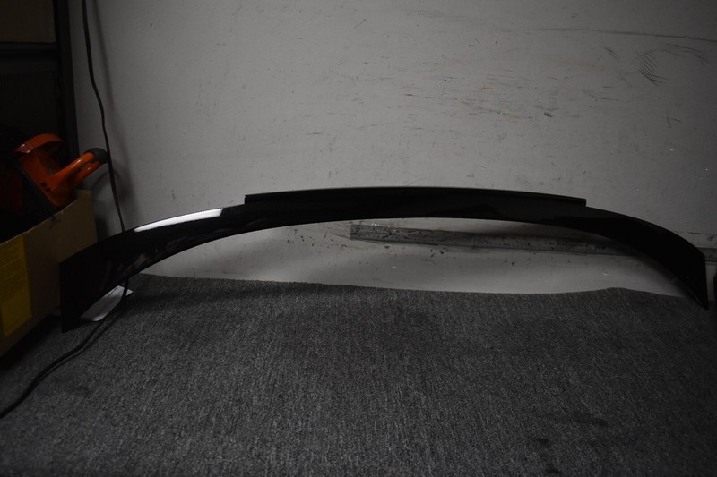 KIA GARNISH TAIL ASSY FACTORY OEM