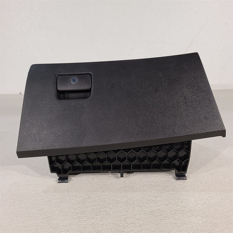 10-15 Camaro SS Glove Box Glovebox Aa7438