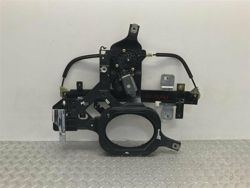 03-06 LINCOLN NAVIGATOR REAR RIGHT WINDOW REGULATOR & MOTOR OEM 6L1Z-7827008-AA