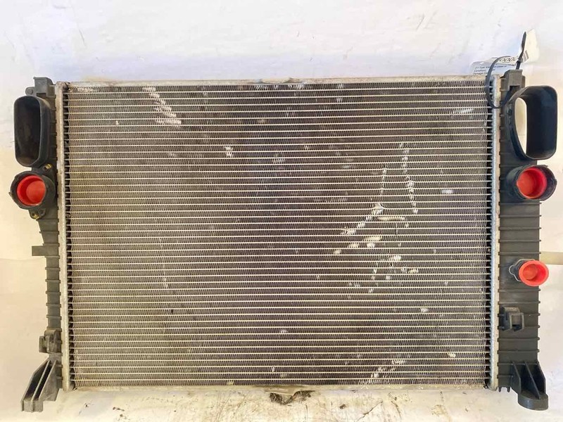 Radiator MERCEDES E320 Diesel 03 04 05 06 07 08 09
