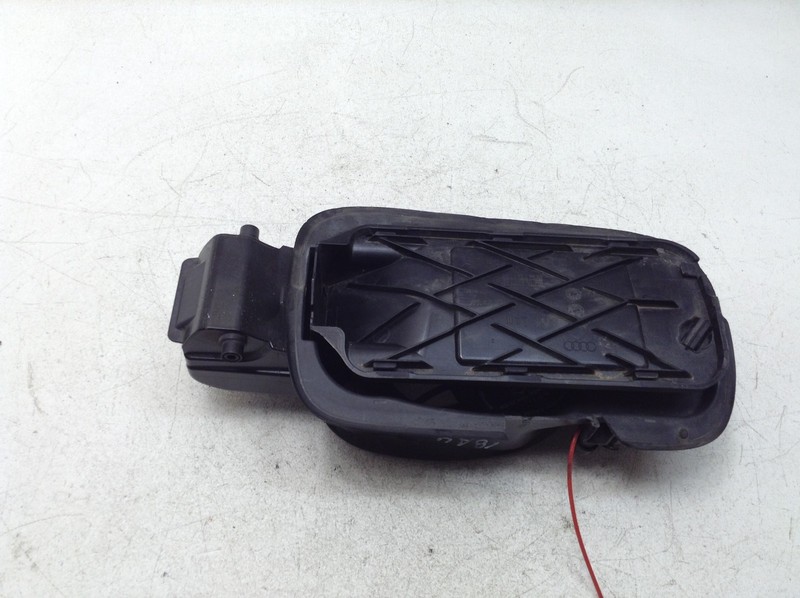 17-19 AUDI A4 FUEL GAS TANK FILLER DOOR FLAP LID COVER OEM