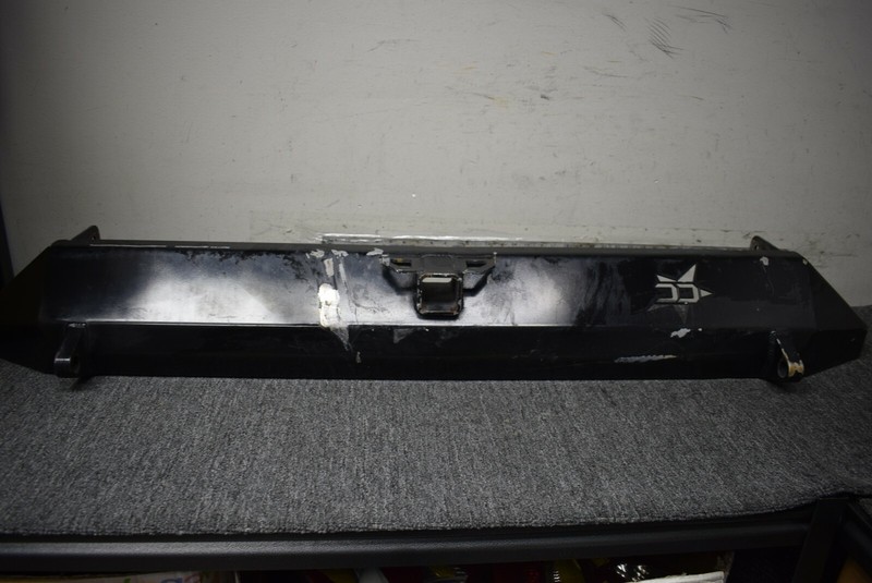 JEEP TOW HITCH REAR FACTORY OEM LOCAL PICKUP