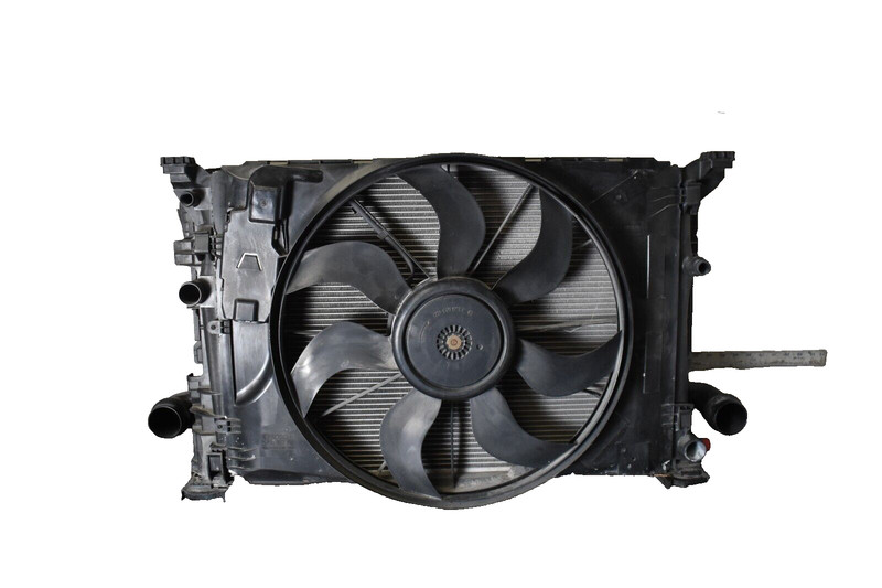 Mercedes-Benz CLA250 Cooling Fan w/ Motor and Radiator3136613450 2014-2017