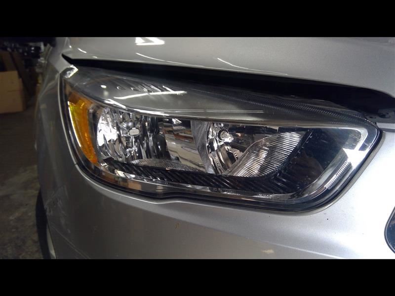 Passenger Headlight Halogen Chrome Bezel Fits 17-19 ESCAPE 1345839