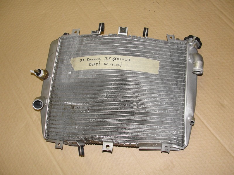07 KAWASAKI ZX 600-J4 RADIATOR COOLING ANTIFREEZE COOLANT ZX600