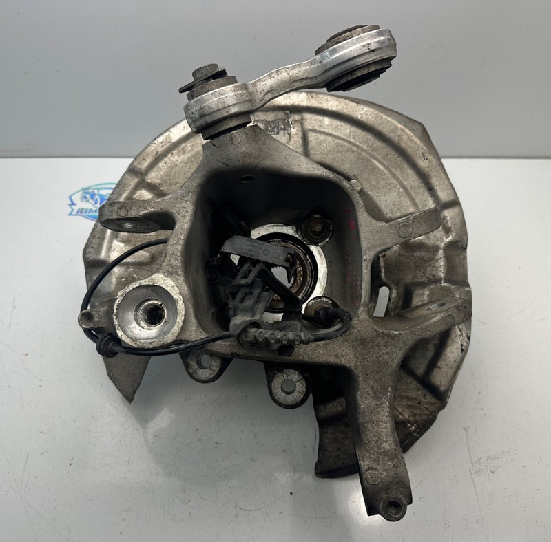 2012-2018 BMW 650 REAR LEFT DRIVER SIDE SPINDLE KNUCKLE WHEEL HUB OEM