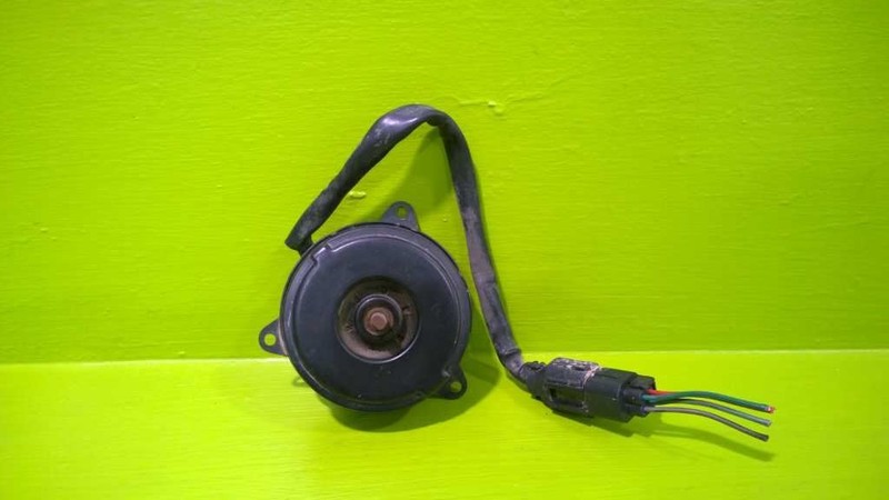 99 00 01 02 03 04 05 HYUNDAI SONATA AC CONDENSER FAN MOTOR OEM 2821-26
