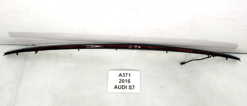 ✅ 12-18 OEM Audi A7 S7 RS7 Rear Center 3rd Third Brake Stop Light Lamp