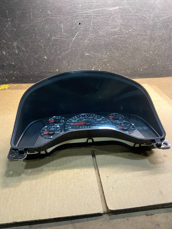 2008 2009 2010 Chevrolet Express Speedometer Cluster Gauge Y7411 DG