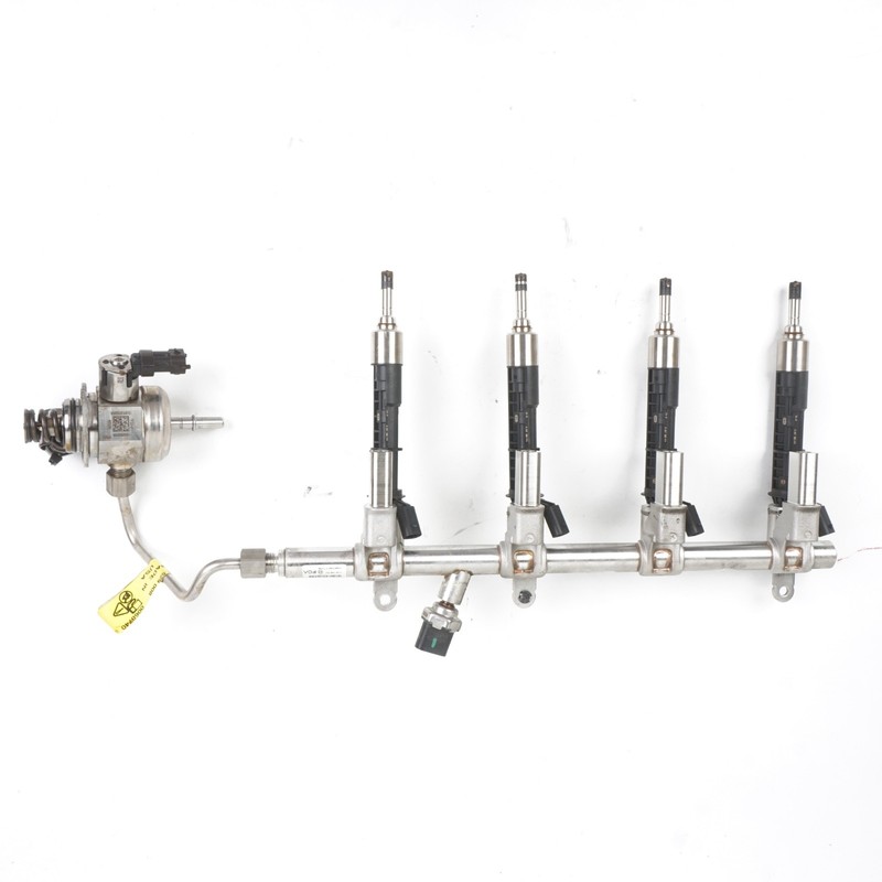 2017-2019 ALFA ROMEO GIULIA 2.0L ENGINE FUEL DISTRIBUTION INJECTOR RAIL PUMP