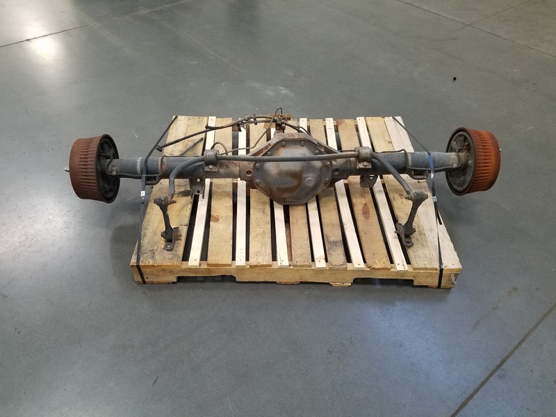 2001 Dodge Dakota R/T 9.25 Axle Assembly / 3.92 LSD #88118 N6