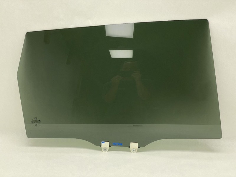 Right Passenger Side Rear Door Window Glass Fits 2017-2022 Honda CR-V 86690