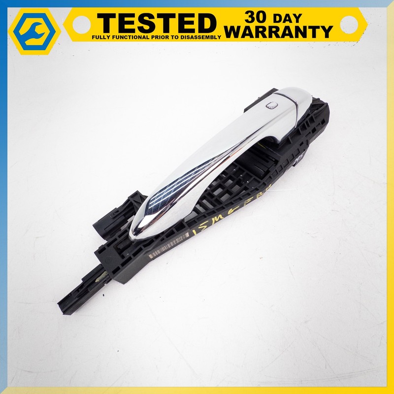 14-17 MASERATI GHIBLI FRONT RIGHT PASSENGER SIDE EXTERIOR DOOR HANDLE OEM