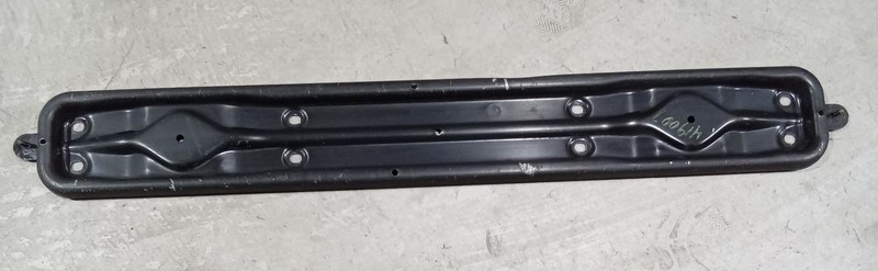 2006-2008 BMW 750i IL Under Body Cross Member Muffler Support