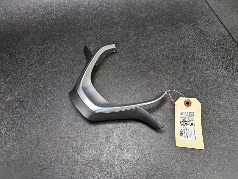 Steering Wheel Lower Trim Cover 2018 BMW 330i 32306854776 2017