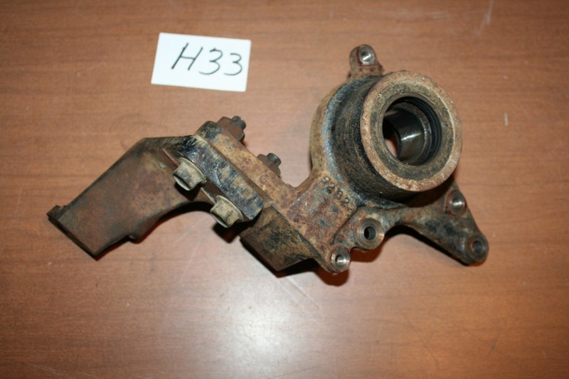1993 Kawasaki KLF 400B Bayou Front Steering Knuckle Left OEM 93 A