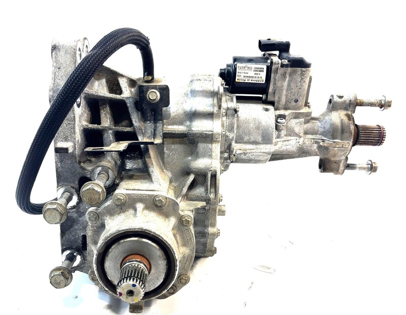 2019-2024 Chevy Blazer 2Lt 3.6L Transfer Case With Hardware Bracket & Vent Hose
